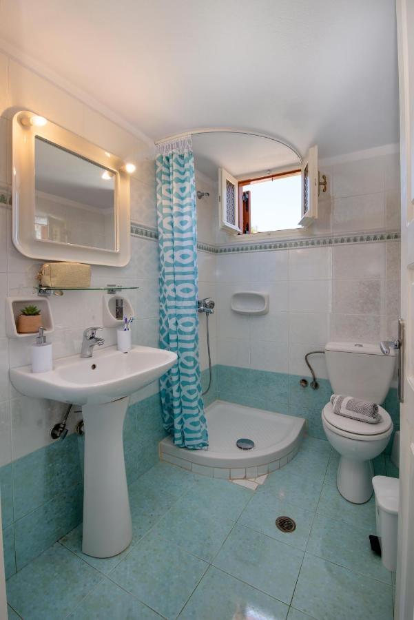 Livadi Studios With Pool Lákka Екстериор снимка